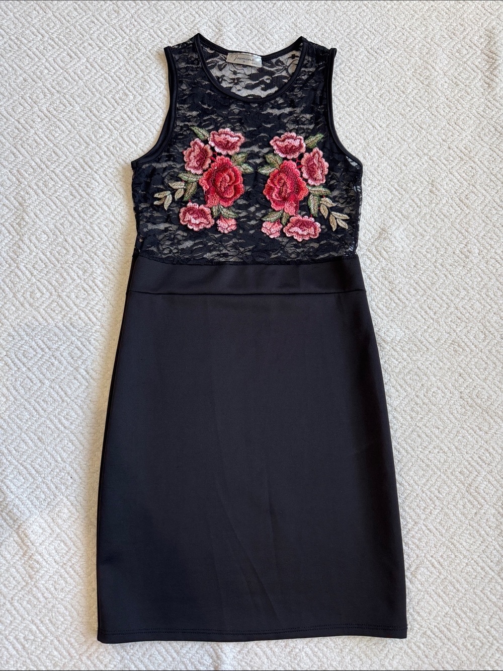 Jasmine Black Lace Mini Dress with Pink & Red Rose Embroidery Sz M